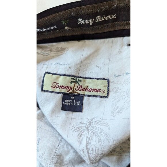 Tommy Bahama Shorts Mens 38 Black 100% Silk Pleated Chinos Lightweight Beach - Picture 4 of 4